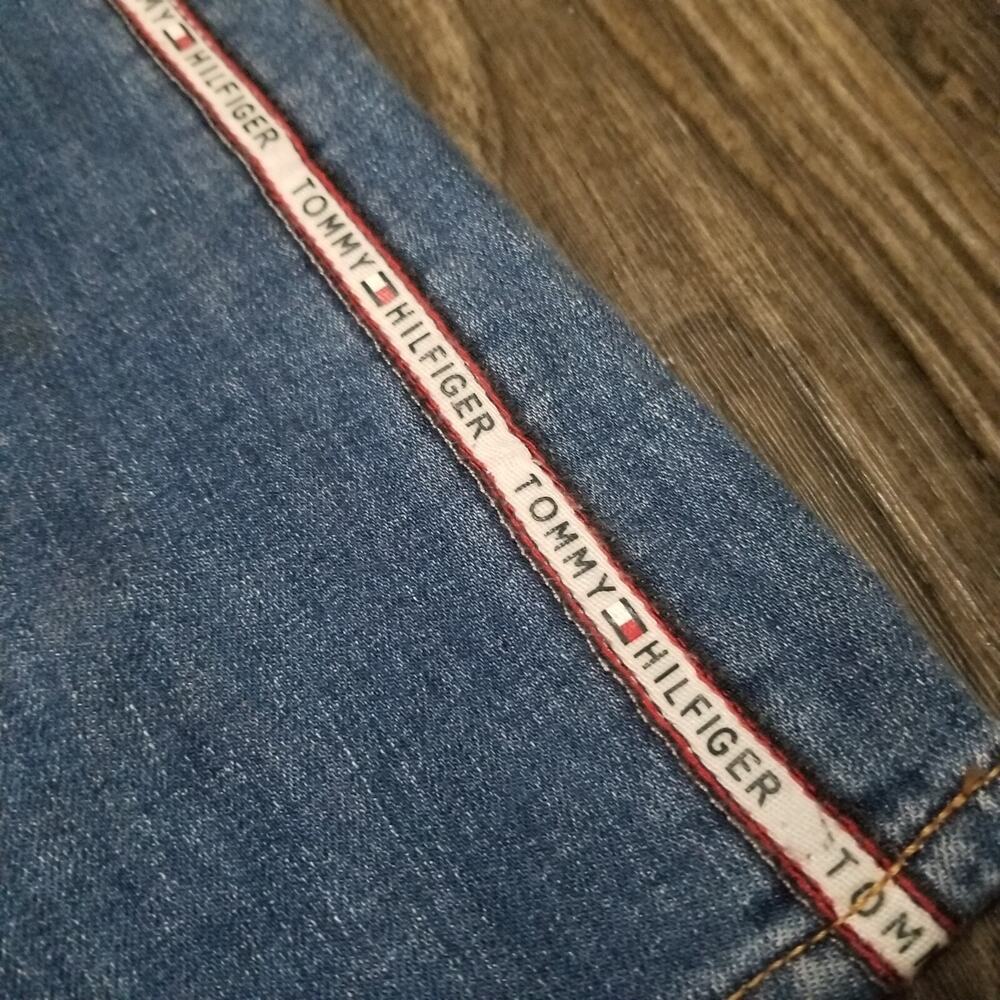 Tommy Hilfiger Womens Jean Skirt 12 Denim Y2K Mini Short Zipper Medium Wash - Picture 2 of 12